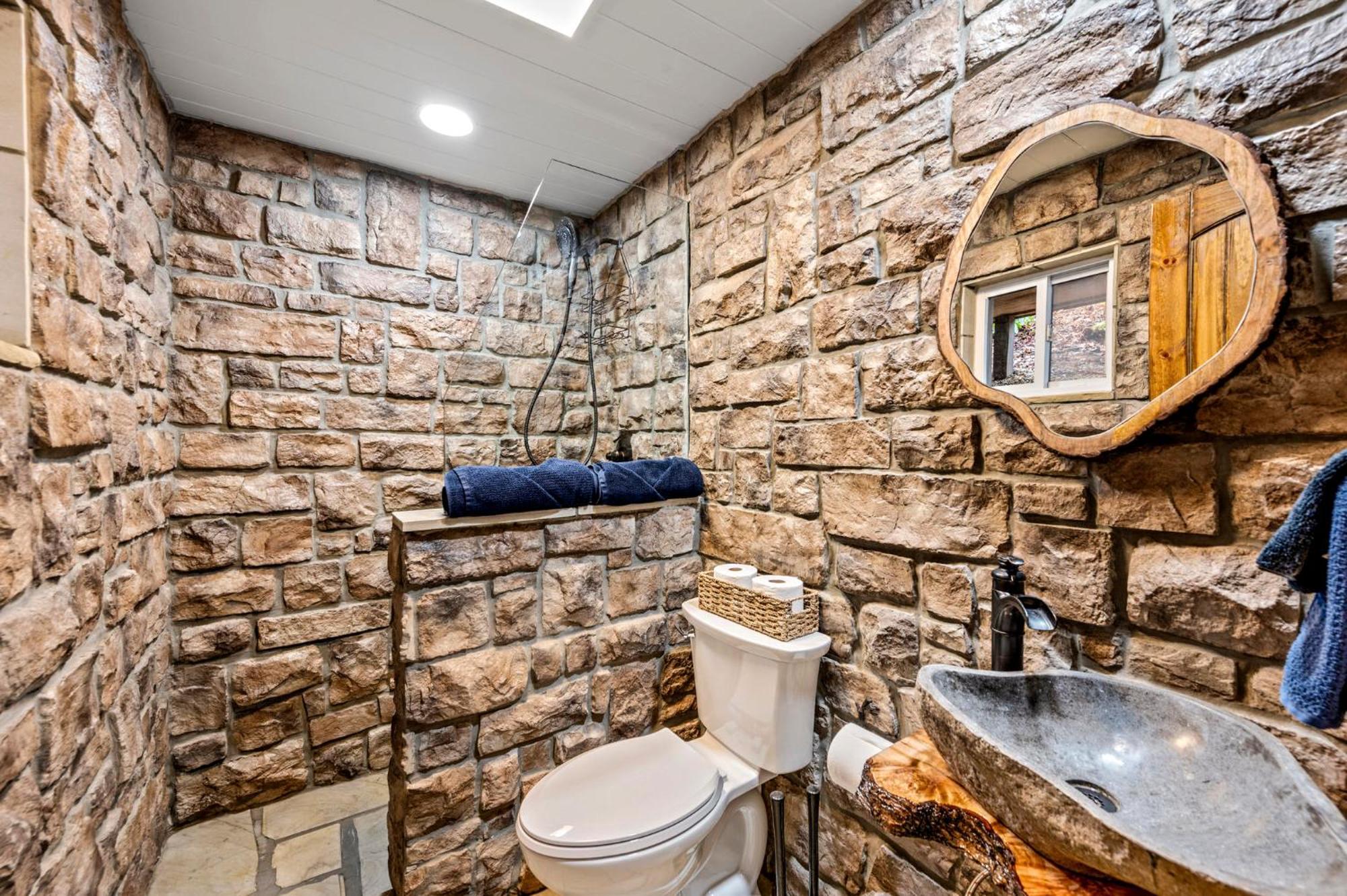 1Mile Downtown, Handicap Ramp, Hot Tub, Game Room Gatlinburg Exterior foto